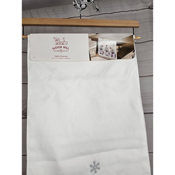 Christmas Table Runner 3 Gnomes Sleigh Hill 14 X 72 Holiday New Fast Ship #B77 - Picture 2 of 7